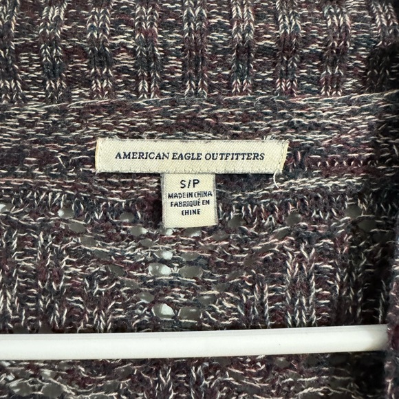 American Eagle Cardigan - Picture 2 of 3